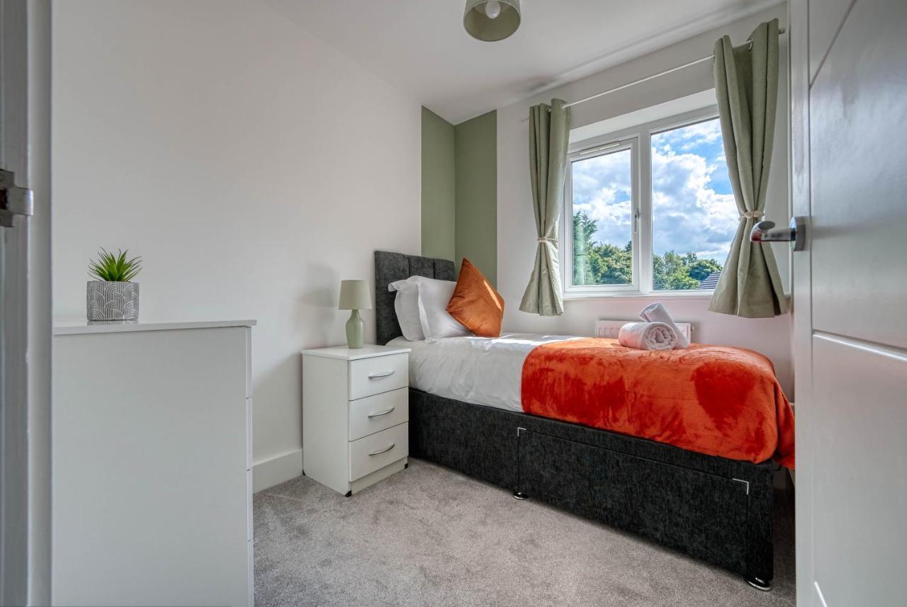 Luxurious Birmingham Home Private Parking Wifi - Near To Nec And Qeh Exterior foto