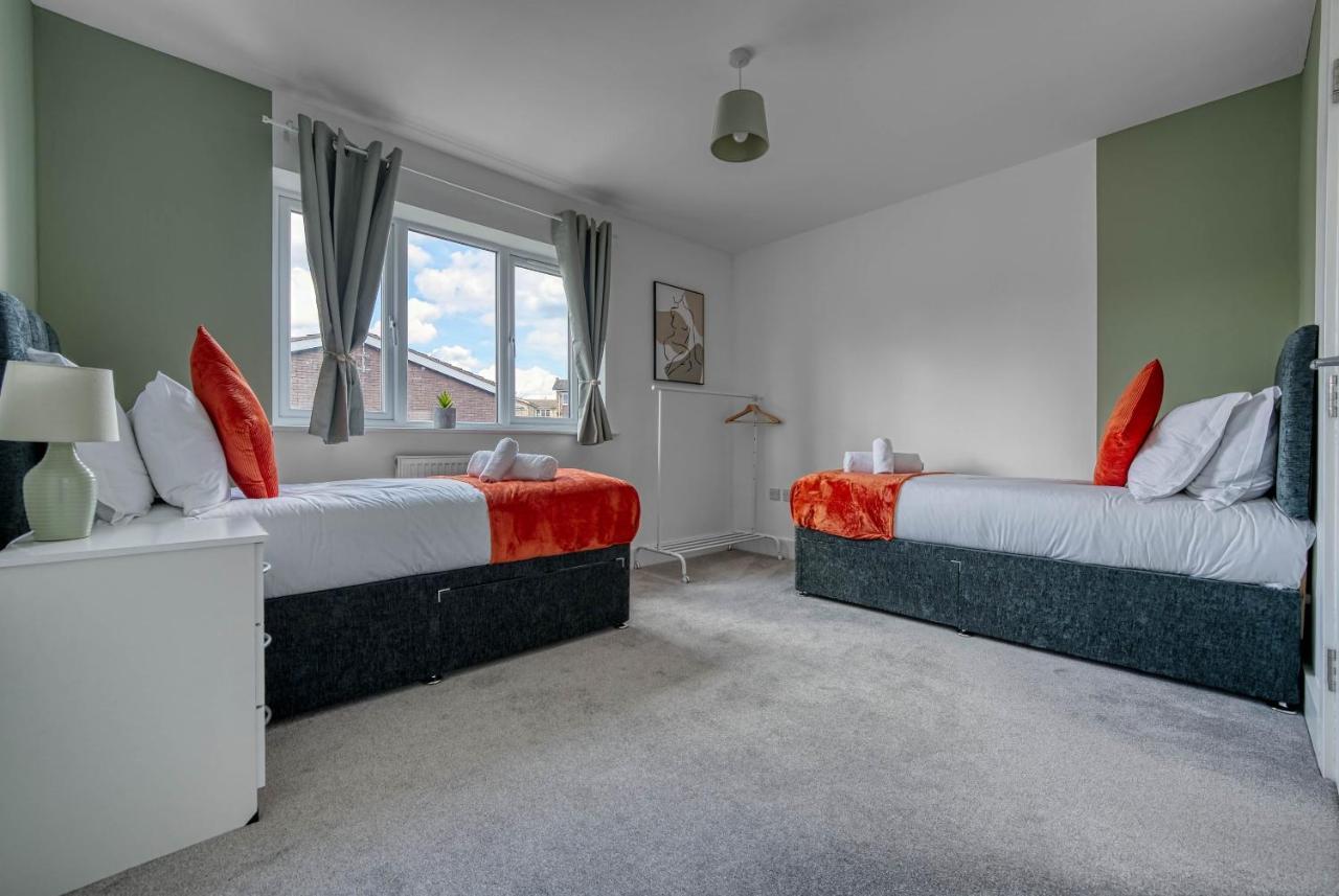 Luxurious Birmingham Home Private Parking Wifi - Near To Nec And Qeh Exterior foto