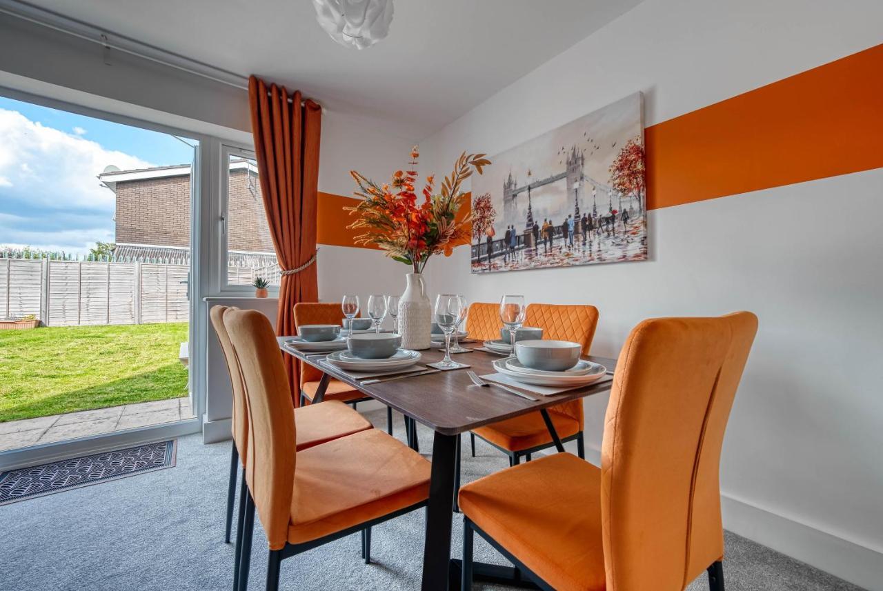 Luxurious Birmingham Home Private Parking Wifi - Near To Nec And Qeh Exterior foto