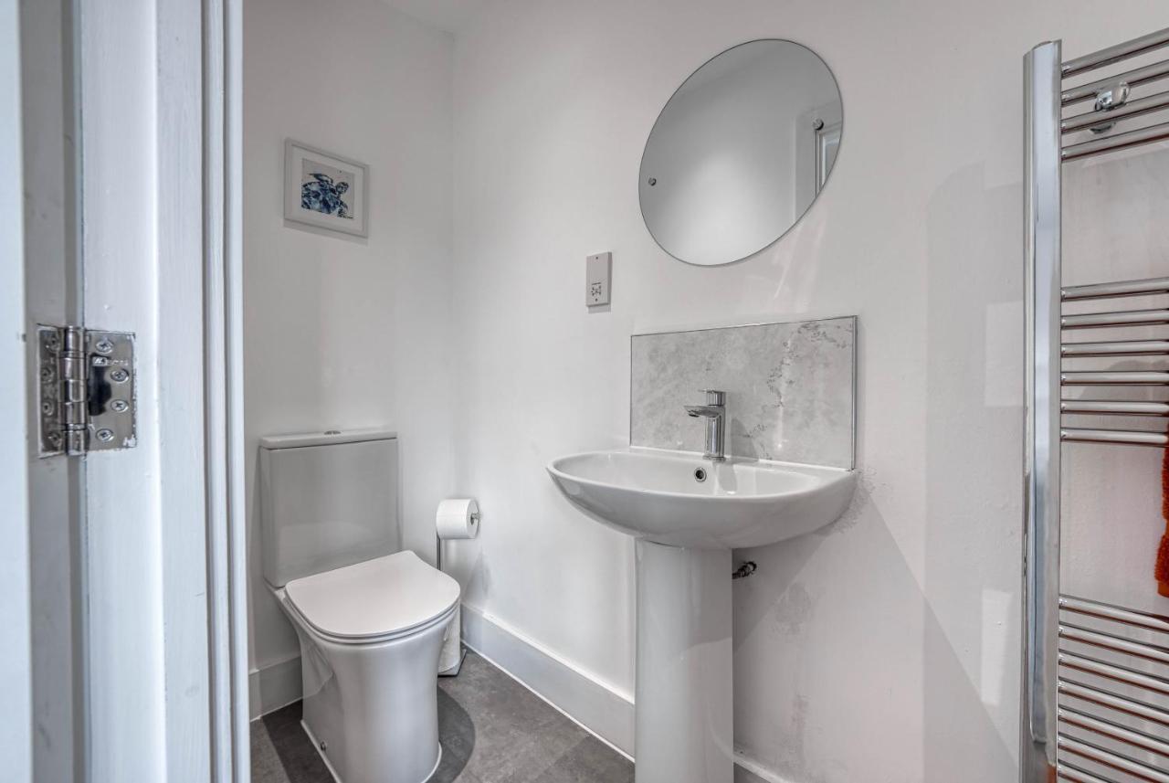 Luxurious Birmingham Home Private Parking Wifi - Near To Nec And Qeh Exterior foto