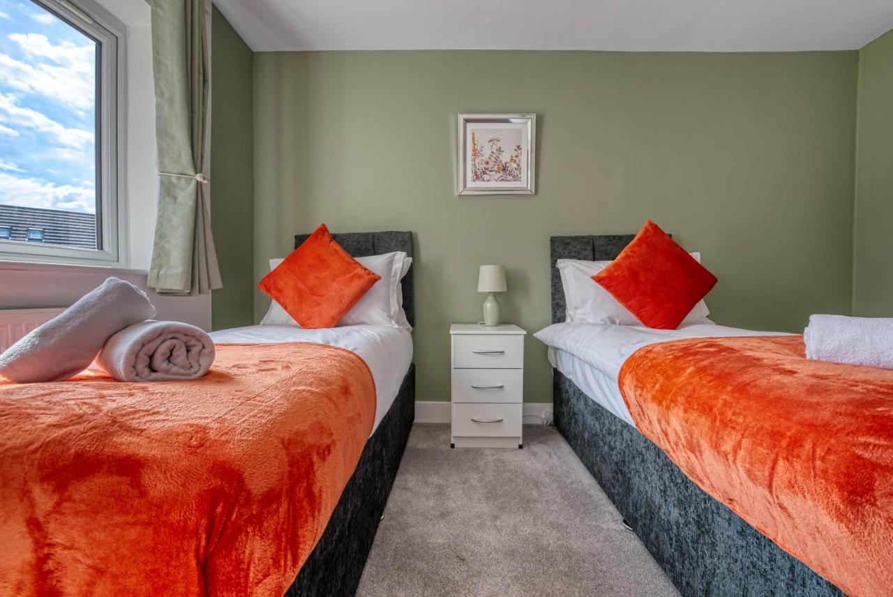 Luxurious Birmingham Home Private Parking Wifi - Near To Nec And Qeh Exterior foto